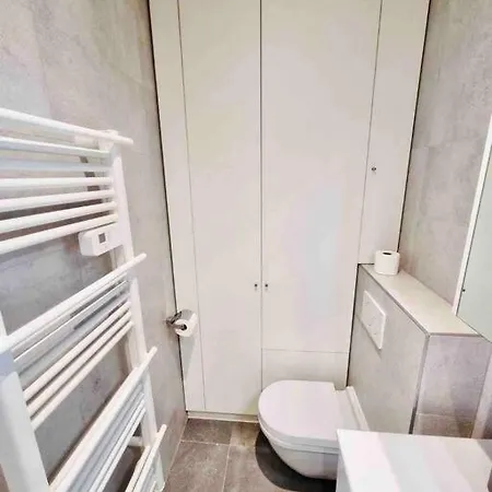 Brand New 3 Bedrooms With Terrace And Parking - 142-92 Appartement *